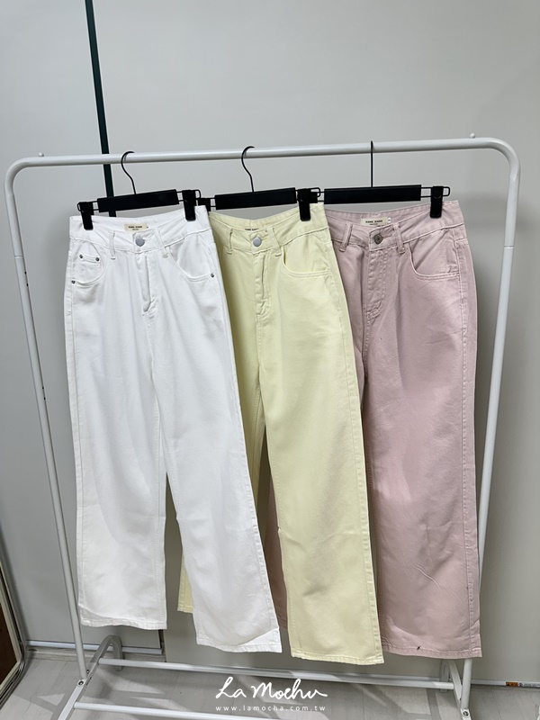 銀釦直筒牛仔褲(花花清單)